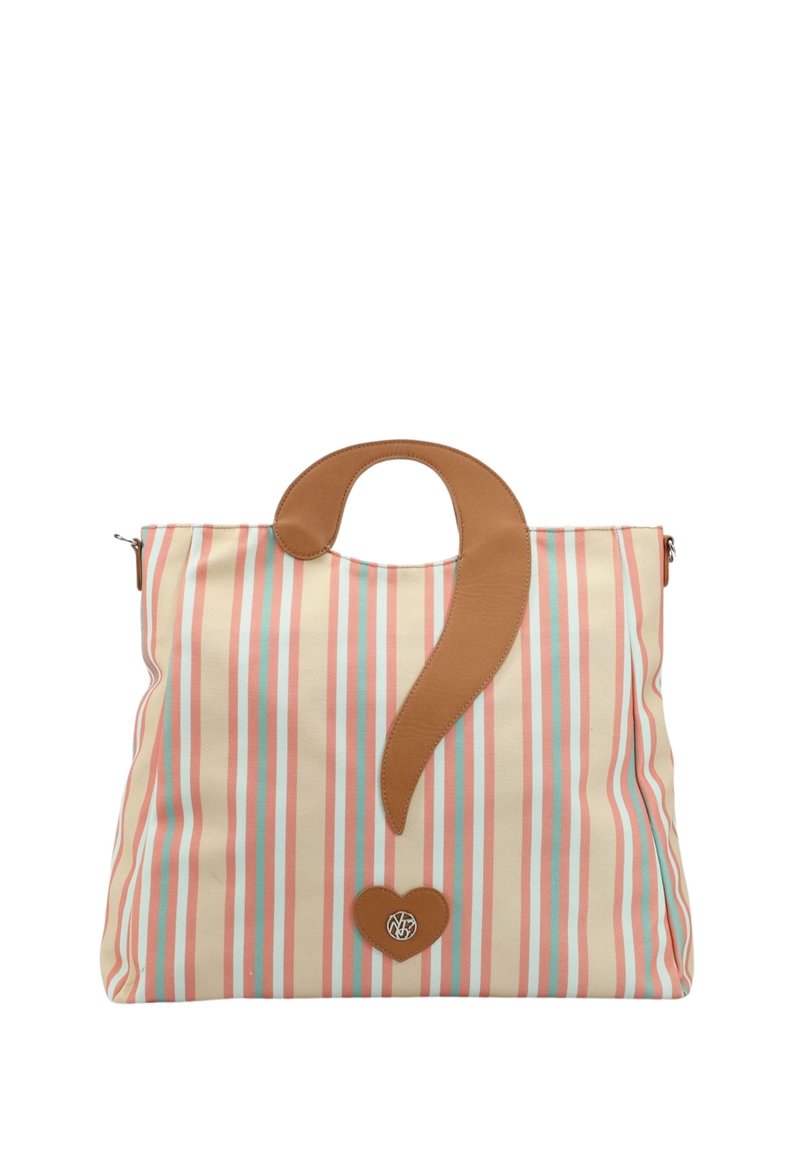 Borsa a tote a righe con manico e dettagli in pelle color cuoio. I colori includono rosa, menta e beige. Presenta un distintivo motivo a punto interrogativo.