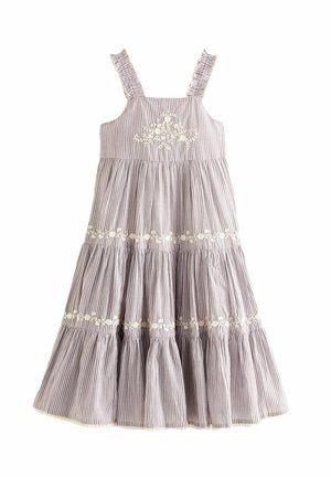 Ärmelloses Kleid aus gestreiftem grauem und weißem Stoff, mit Rüscheträgern, besticktem Oberteil und gestuftem Rock mit Spitzenakzenten.