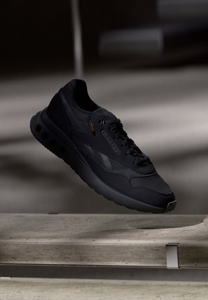 Reebok Classic ERS WORLD UNISEX - Sneakers - black/washed black