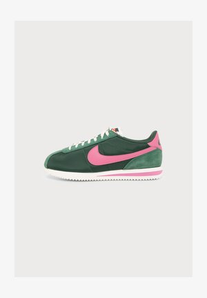 Nike Sportswear, CORTEZ - Sneakers laag - fir/pinksicle/sail