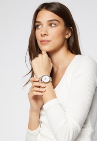 Timex WATERBURY TRADITIONAL - Relógio - silver-coloured