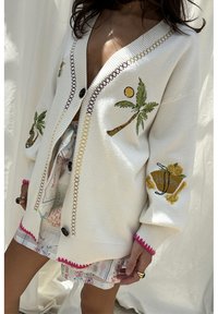 Never Fully Dressed Strickjacke - off-white