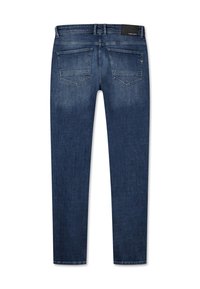 Donkerblauwe spijkerbroek met een slim fit. Voorzien van achterzakken en een merketiket op de tailleband. Soepele textuur met subtiele vervaging.