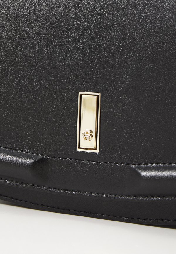 ARIELL SADDLE  - Cross body bag2