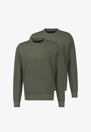 Zwei olivgrüne Pullover mit Rundhalsausschnitt, langen Ärmeln und feiner Textur, vor weißem Hintergrund dargestellt.