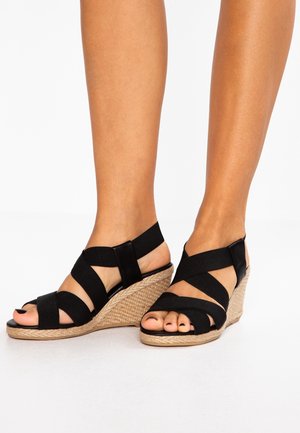 Billi Bi Sandaler m/ kilehæl - black