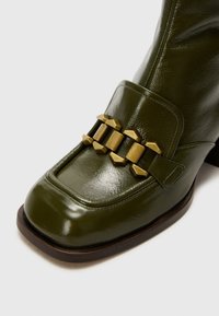 Chie Mihara BRIT - Wedge Ankle Boots - dunpak mili