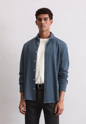 Shirt - moon stone