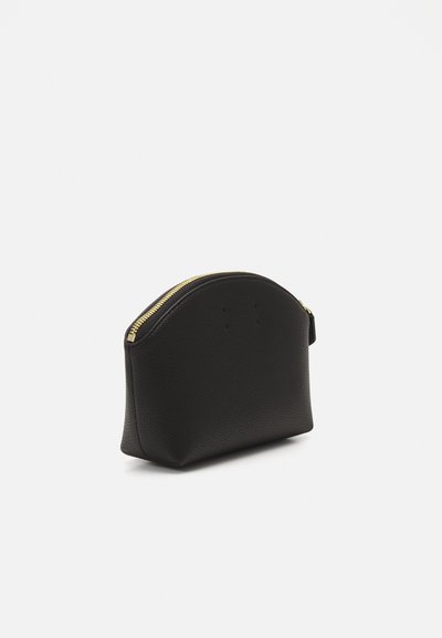 Emporio Armani BEAUTY CASE - Higienos reikmenų kosmetinė - black