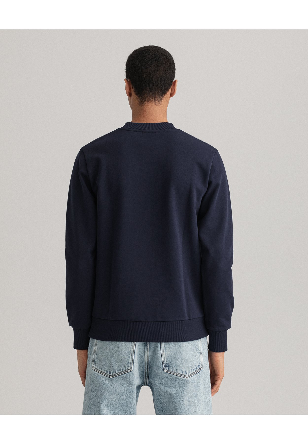TONAL ARCHIVE SHIELD CREW NECK