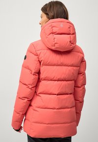 Áhkká W HOOD - Dunjakker - dunkelkoralle