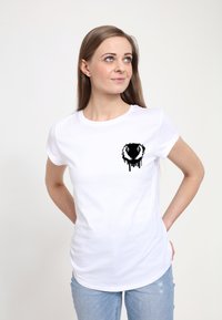 Henry Tiger MARVEL BADGE - T-shirt z nadrukiem