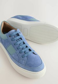 Next REGULAR FIT - FOREVER COMFORT ROUND TOE - Sneakers low - blue