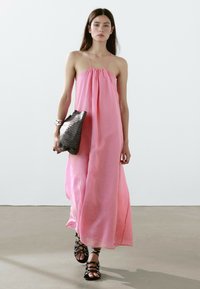 Massimo Dutti - LONG GATHERED HALTER NECK  - Maxi dress - neon pink Thumbnail Image 1