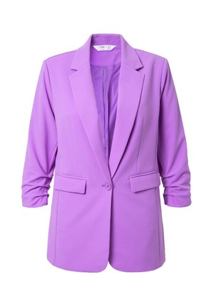 Blazer lavanda realizzato in tessuto liscio, con colletto a revers, due tasche frontali e chiusura con un solo bottone. Vestibilità sartoriale con maniche arrotolate.