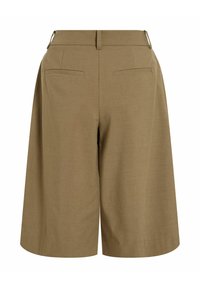 Short marron taille haute, longueur genou, avec passants pour ceinture et deux poches arrière horizontales.