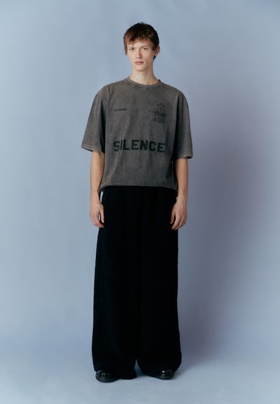 Han Kjøbenhavn PRINTED UNISEX - T-shirts med print - grey