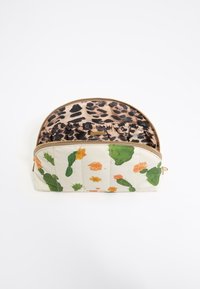 Bimba Y Lola MEDIALUNA GRANDE CACTUS - Toiletti-/meikkilaukku - cactus mini marfil
