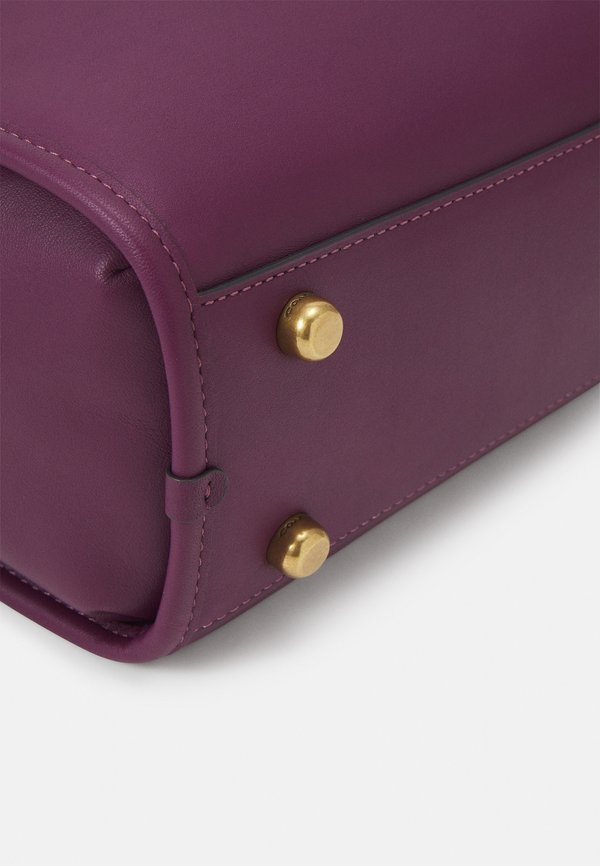 THEO TOTE - Tote bag - deep berry4