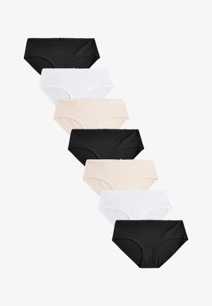 Sieben Damen-Baumwollslips in Schwarz, Weiß und Beige, diagonal auf weißem Hintergrund angeordnet.