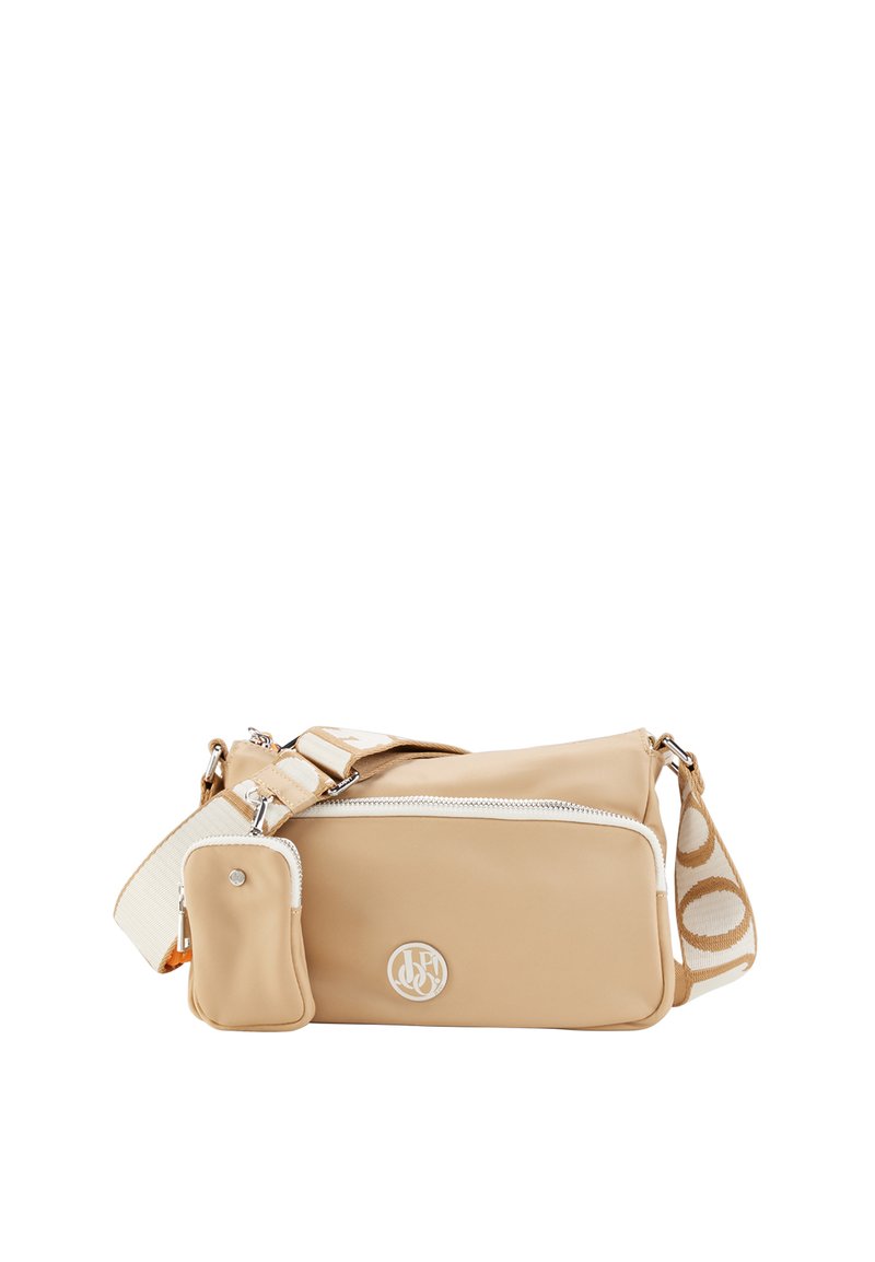 Borsa a tracolla beige realizzata in materiale sintetico, con chiusura a zip, tracolla regolabile e pochette portamonete staccabile. Logo visibile centralmente.