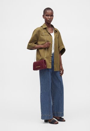 Love Moschino, SMART DAILY BAG - Olkalaukku - bordeaux