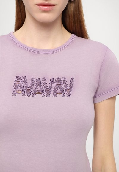 AVAVAV PRINTED  - Nyomott mintás póló - purple