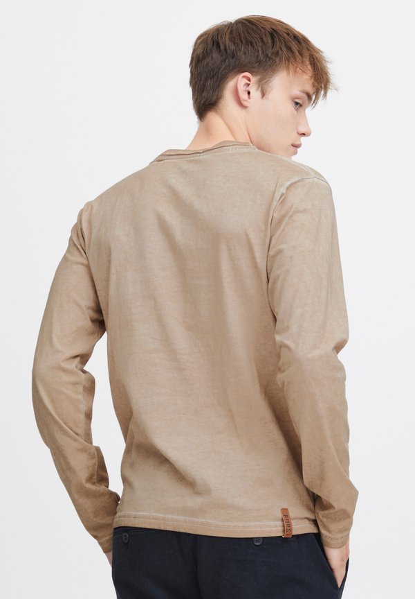 SDTinox - Long sleeved top - dune4