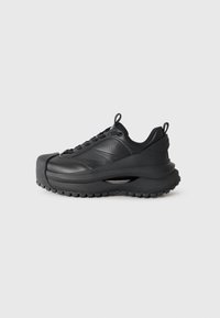Baskets basses - black