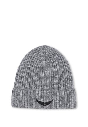 Bonnet en tricot gris avec une texture côtelée et un revers replié. Présente un petit accent logo noir à l'avant.