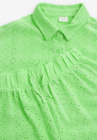 Next TEXTURED SET - REGULAR FIT - Shortsit - lime green