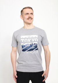 Henry Tiger NEXT STOP TOKYO - Triko s potiskem - heather grey