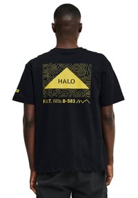 HALO GRAPHIC - T-shirt med print - black warm olive