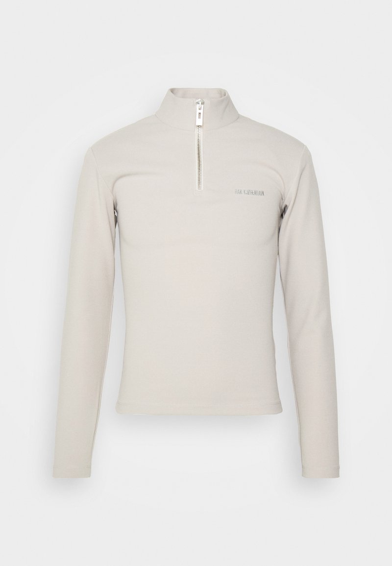 Han Kjøbenhavn LOGO HALF ZIP SHARP LONG SLEEVE - Long sleeved top ...