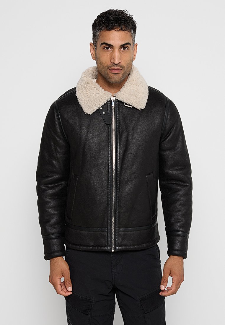 OCHNIK Imitatieleren jas zwart OCHNIK Imitatieleren jas zwart