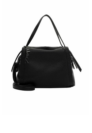 Piccola borsa a tracolla in pelle nera testurizzata con doppi manici superiori e una tracolla regolabile. Presenta una chiusura con zip e dettagli decorativi.