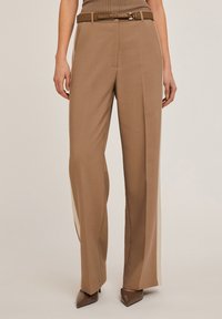 Niet geselecteerd, marrone