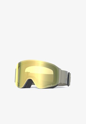 Skibril met een geel getinte lens, grijze rand en zwarte accenten. Het bandje heeft een logo, ontworpen voor optimale zichtbaarheid en comfort.