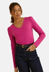 Non selezionato, bright pink