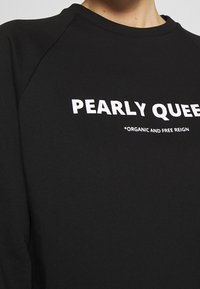 Mother of Pearl Felpa - black