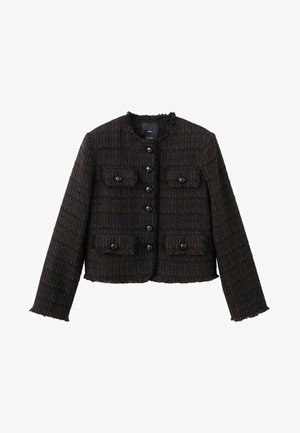 Brązowa marynarka z tweedu o pudełkowym kroju, z teksturowaną tkaniną, postrzępionymi krawędziami i sześcioma czarnymi guzikami z przodu. Zawiera dwie kieszenie na piersi.