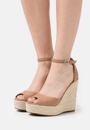 Tata Italia Sandalen met hoge hak - taupe