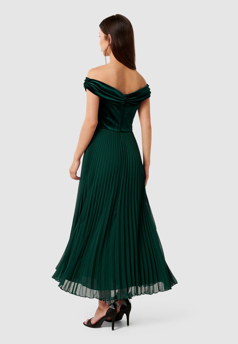 sachin and babi light blue dress Forever New REBECCA OFF SHOULDER GOWN - Occasion wear - dark green