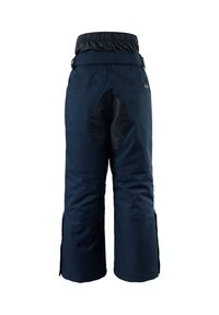 Marineblaue wasserdichte Hose mit elastischem Bund, seitlichen Reißverschlüssen und einem schwarzen verstärkten Patch auf der Rückseite. Glatte Textur, funktionelles Design.