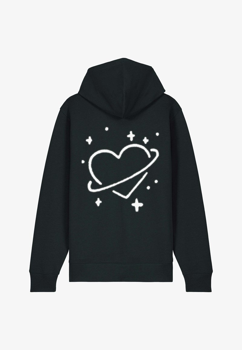 Sudadera negra con un diseño gráfico blanco que presenta un corazón circunscrito por un anillo y estrellas. Tela suave, bolsillo canguro y capucha con cordón.
