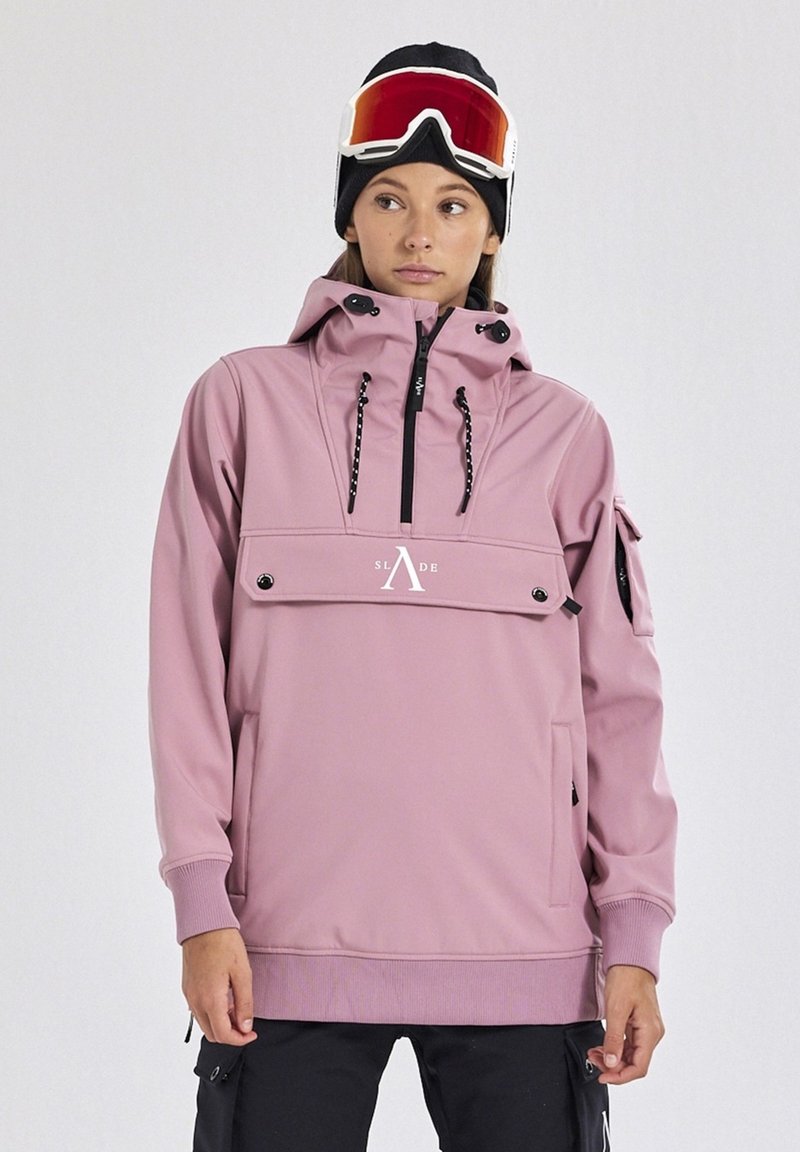 Rosa, gefütterte Skijacke mit Fronttasche, verstellbaren Kordeln und Logodetail. Hergestellt aus weichem, glattem Material und mit lockerer Passform.