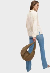 Marks & Spencer CRINKLE TEXTURED COLLARED - Overhemdblouse - ivory