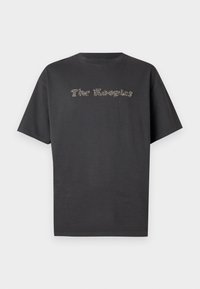 Apdrukāts T-krekls - black