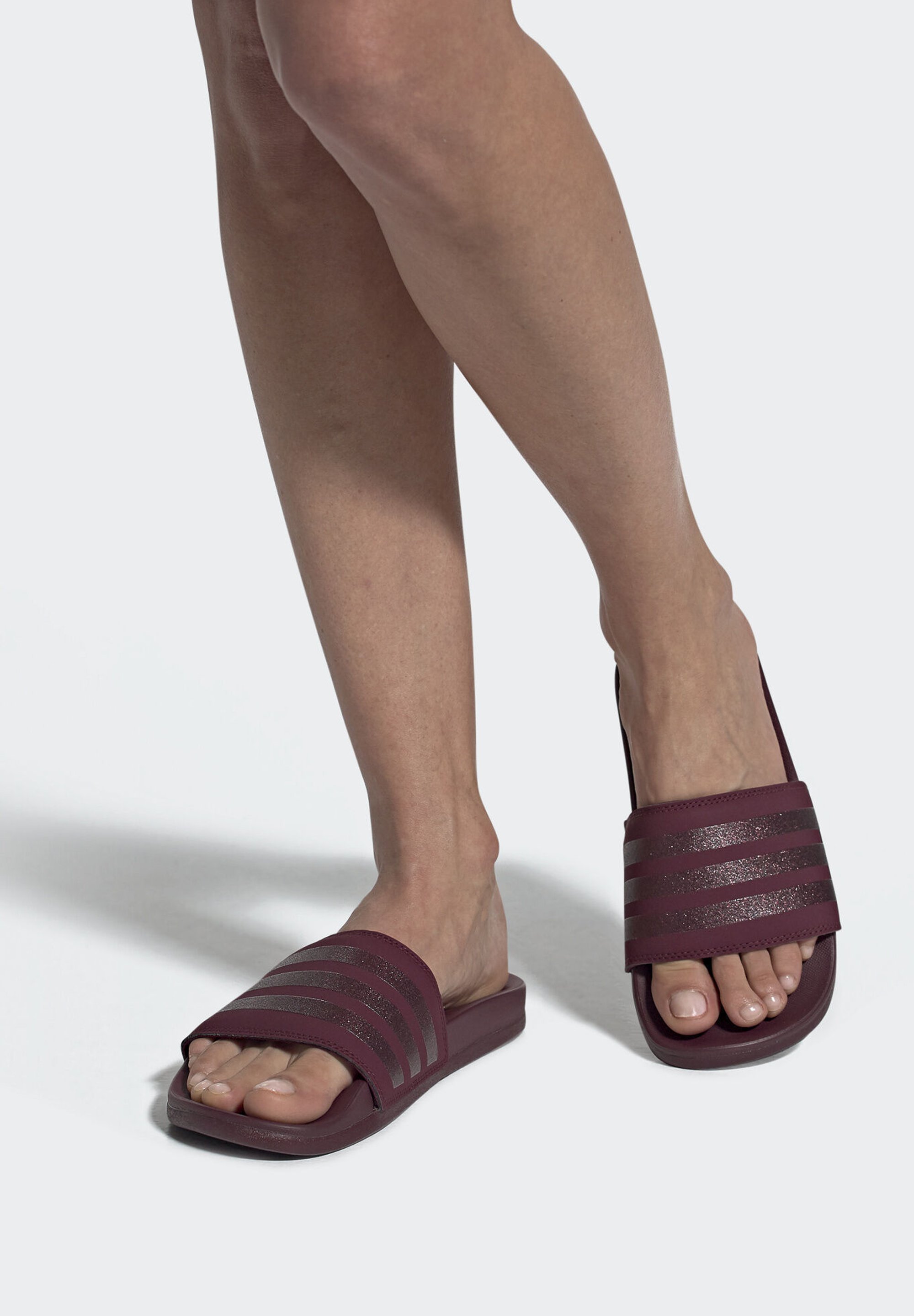 adilette comfort slides maroon
