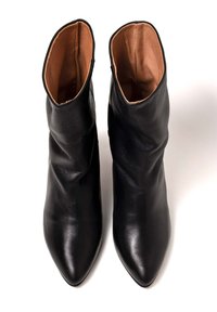 Anonymous Copenhagen VULLY STILETTO  - Stiefelette - black soft calf